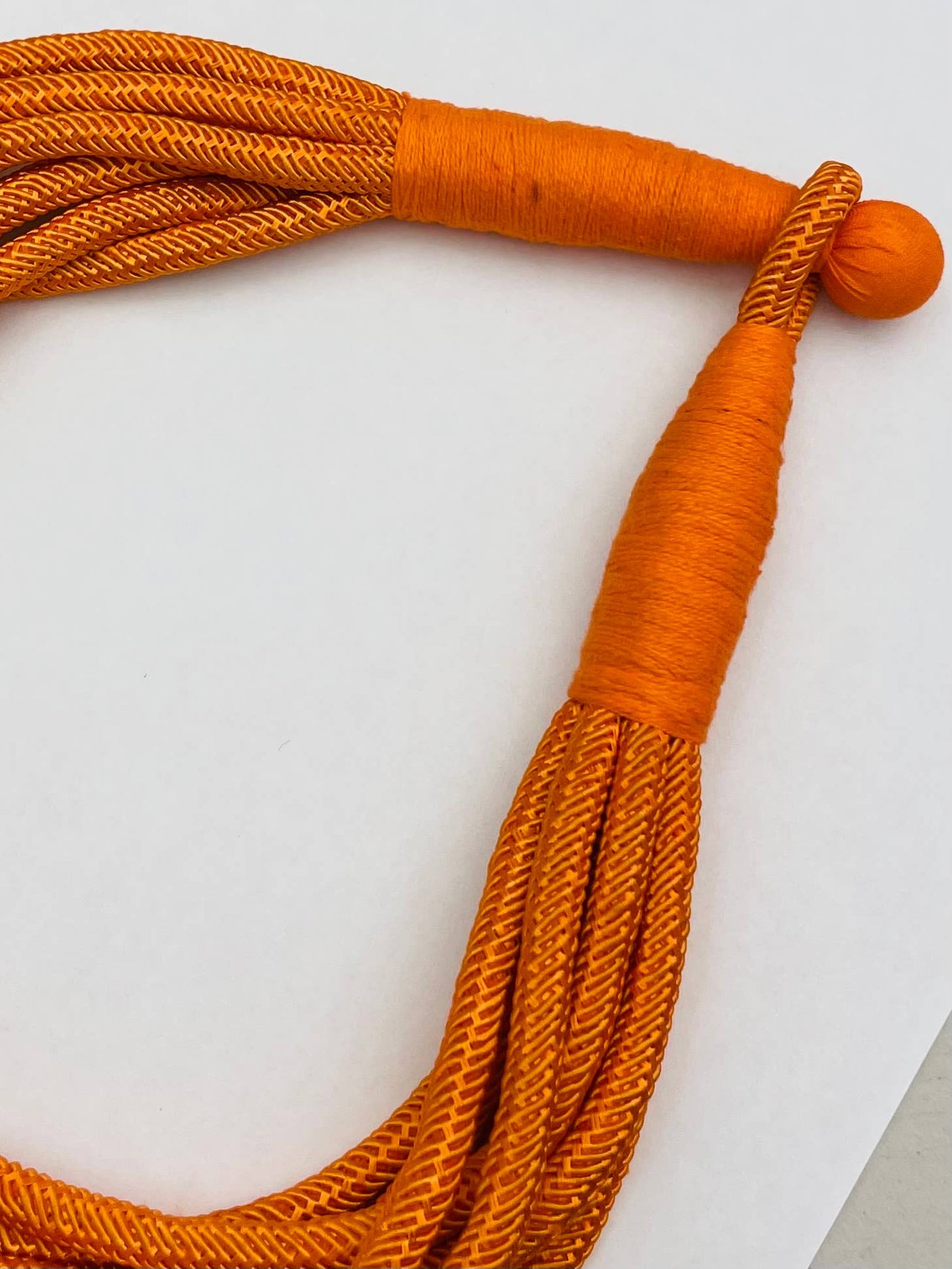 Slub 8-Strand Necklace (orange)